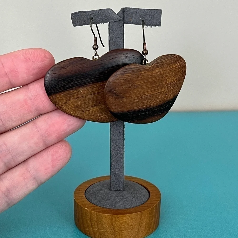 Boho Mahogany Wood Handmade Heart Earrings - Picture 4 of 6